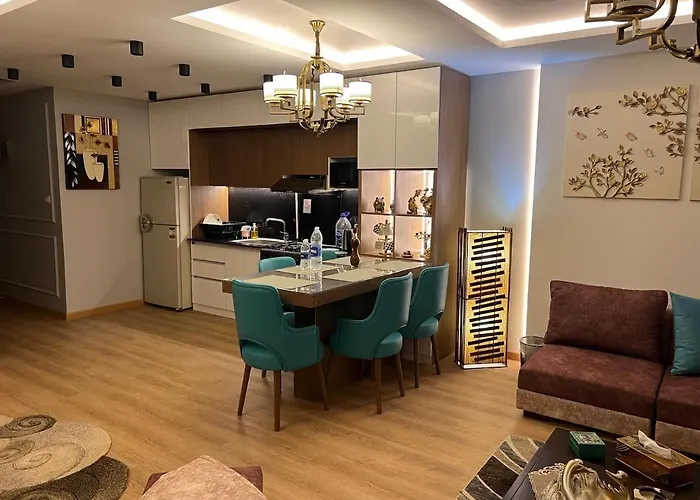 Luxury Flat Near City Stars Mallشقة غاية الفخامة و الخصوصية جانب سيتي ستارز مول
